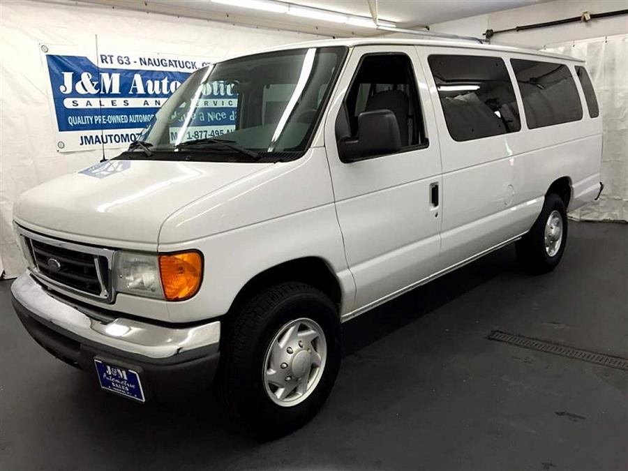 2006 Ford Econoline Wagon E350 Ext Wagon Super XLT, available for sale in Naugatuck, Connecticut | J&M Automotive Sls&Svc LLC. Naugatuck, Connecticut