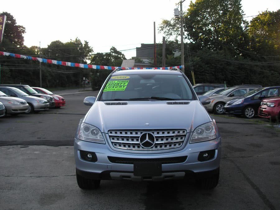 2008 Mercedes-Benz M-Class 4MATIC 4dr 3.5L, available for sale in New Haven, Connecticut | Performance Auto Sales LLC. New Haven, Connecticut