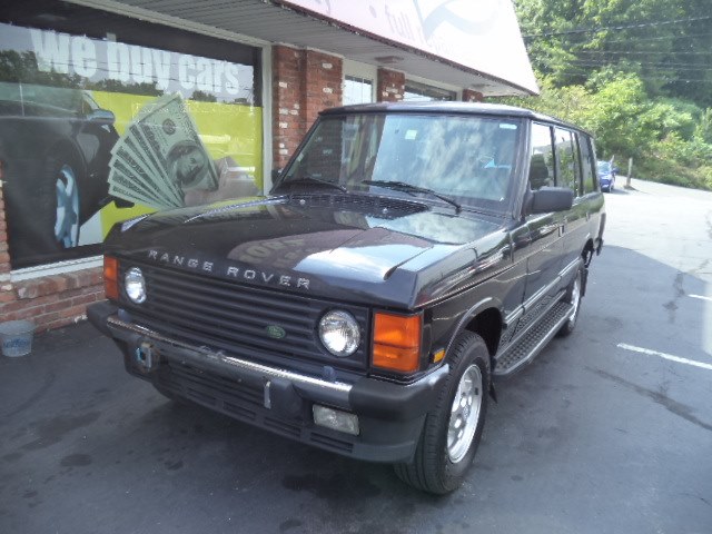 1995 Land Rover Range Rover 4dr Wagon County Lwb 108" WB, available for sale in Naugatuck, Connecticut | Riverside Motorcars, LLC. Naugatuck, Connecticut
