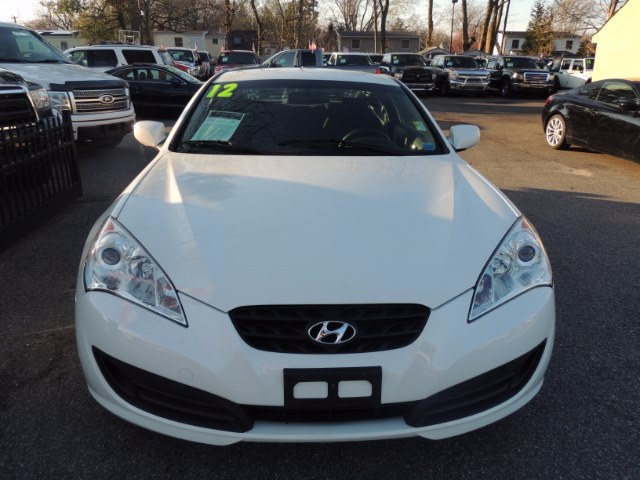 2012 Hyundai Genesis Coupe 2dr I4 2.0T Auto, available for sale in Huntington Station, New York | Huntington Auto Mall. Huntington Station, New York