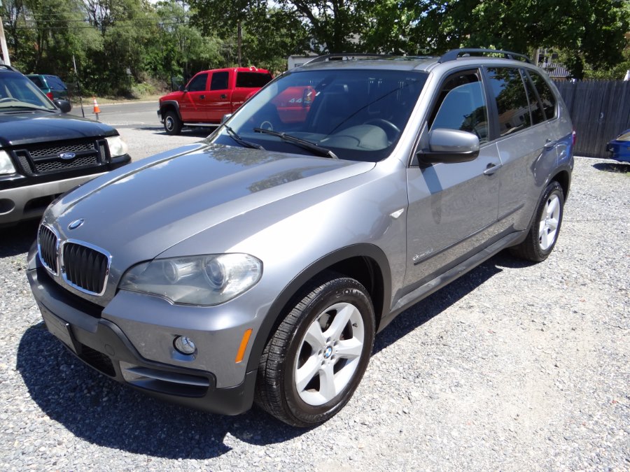 2009 BMW X5 AWD 4dr 30i, available for sale in West Babylon, New York | SGM Auto Sales. West Babylon, New York