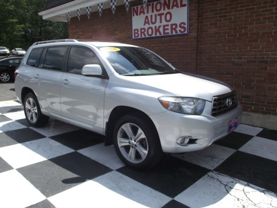 2008 Toyota Highlander 4WD 4dr Sport (Natl), available for sale in Waterbury, Connecticut | National Auto Brokers, Inc.. Waterbury, Connecticut