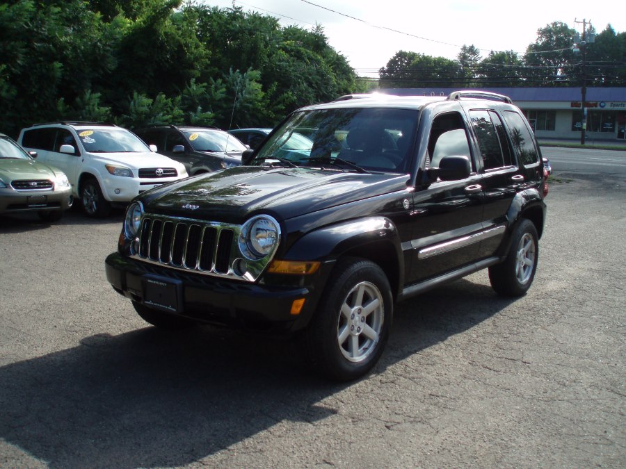 2006 Jeep Liberty 4dr Limited 4WD, available for sale in Manchester, Connecticut | Vernon Auto Sale & Service. Manchester, Connecticut
