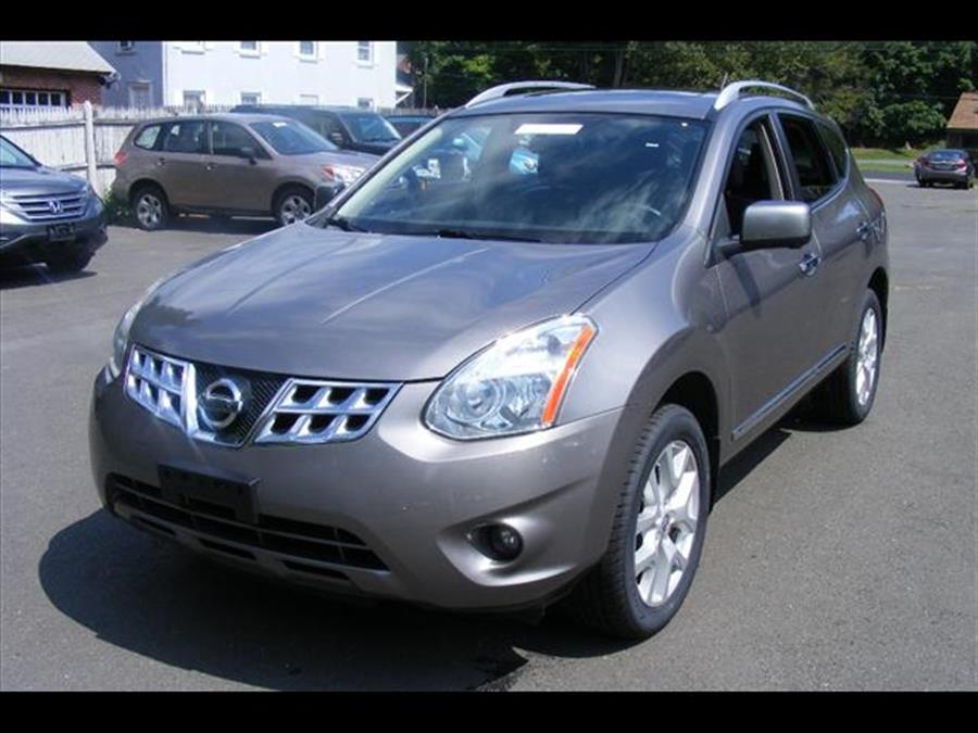 2013 Nissan Rogue SV, available for sale in Canton, Connecticut | Canton Auto Exchange. Canton, Connecticut