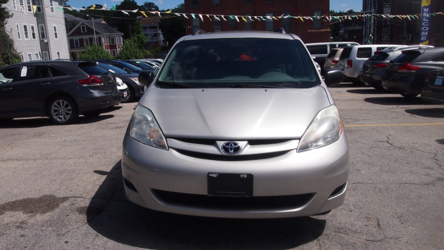 2008 Toyota Sienna 5dr 7-Pass Van LE FWD (Natl), available for sale in Worcester, Massachusetts | Hilario's Auto Sales Inc.. Worcester, Massachusetts
