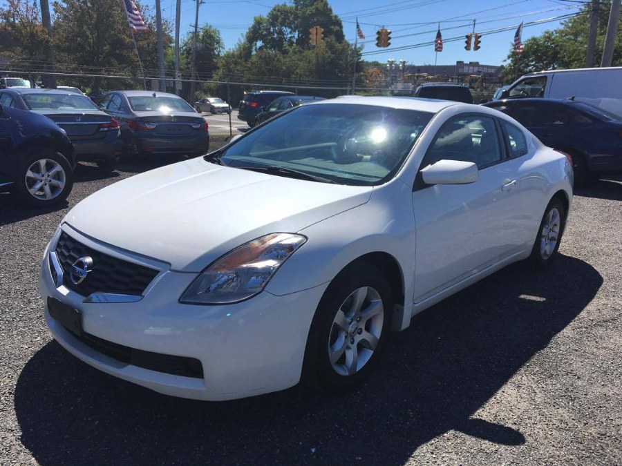 2008 Nissan Altima 2dr Cpe I4 CVT 2.5 S, available for sale in Bohemia, New York | B I Auto Sales. Bohemia, New York