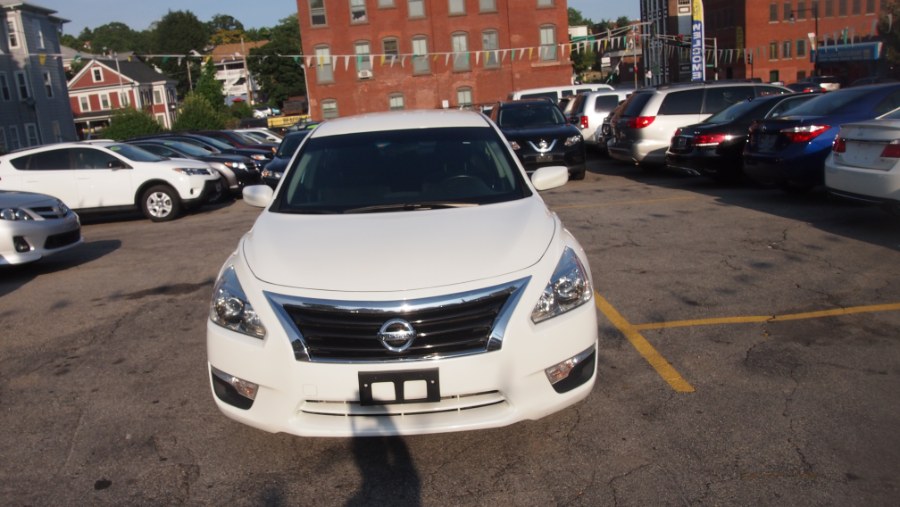 2013 Nissan Altima 4dr Sdn I4 2.5 SV, available for sale in Worcester, Massachusetts | Hilario's Auto Sales Inc.. Worcester, Massachusetts