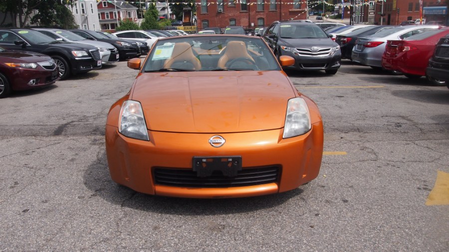 2005 Nissan 350Z 2dr Roadster Grand Touring Man, available for sale in Worcester, Massachusetts | Hilario's Auto Sales Inc.. Worcester, Massachusetts