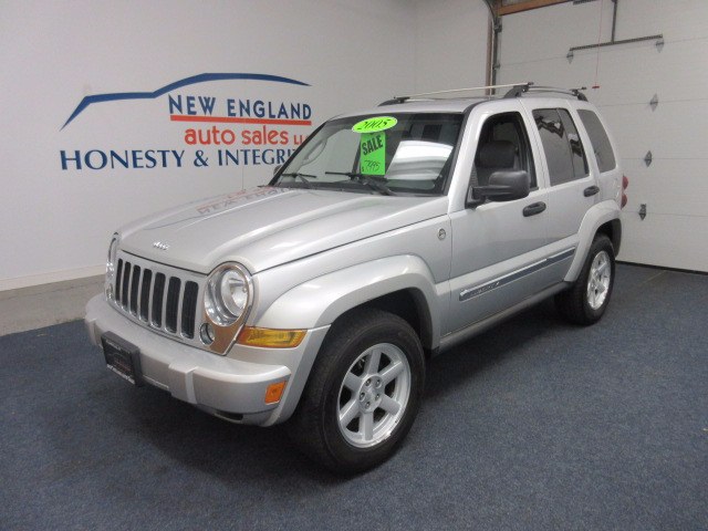 2005 Jeep Liberty 4dr Limited 4WD, available for sale in Plainville, Connecticut | New England Auto Sales LLC. Plainville, Connecticut
