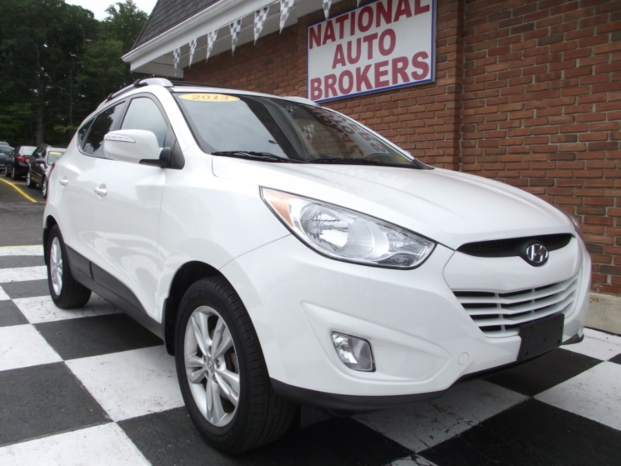 2013 Hyundai Tucson AWD 4dr Auto GLS, available for sale in Waterbury, Connecticut | National Auto Brokers, Inc.. Waterbury, Connecticut