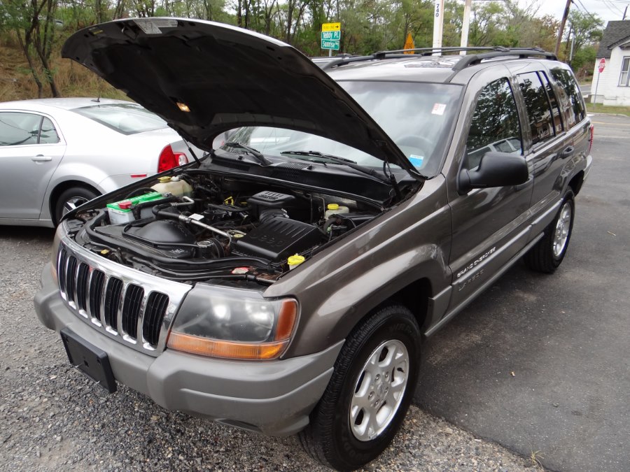 2000 Jeep Grand Cherokee 4dr Laredo 4WD, available for sale in West Babylon, New York | SGM Auto Sales. West Babylon, New York