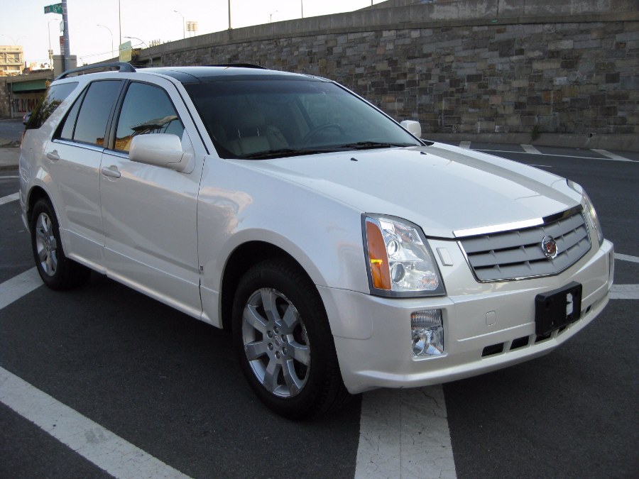 2007 Cadillac SRX 4dr V6, available for sale in Brooklyn, New York | NY Auto Auction. Brooklyn, New York