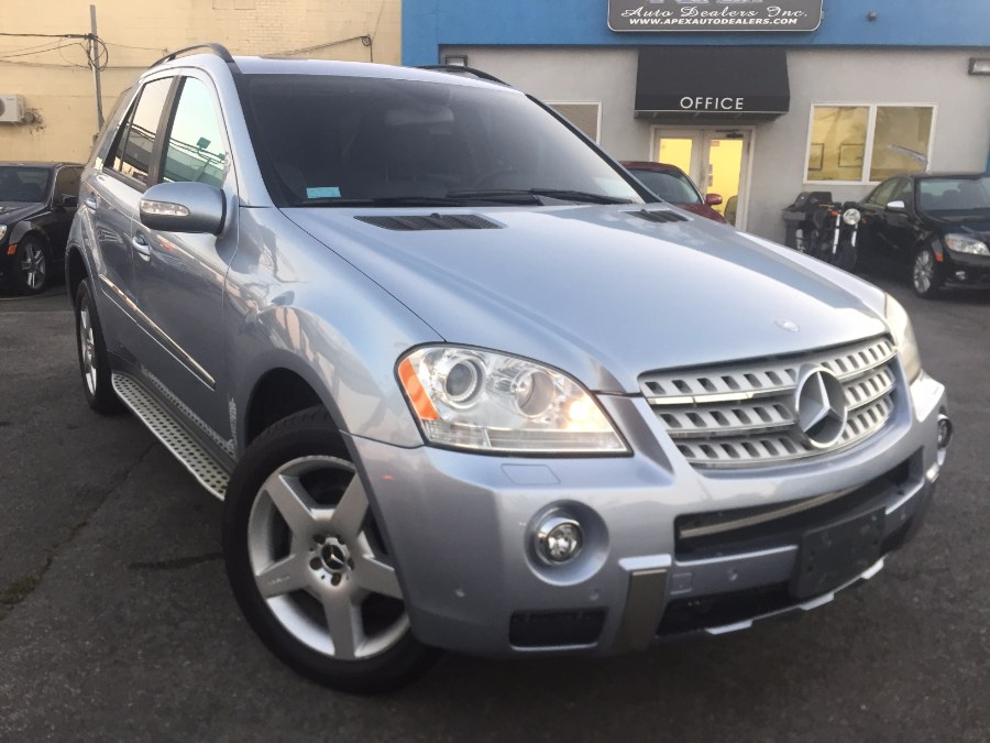 2006 Mercedes-Benz M-Class 4MATIC 4dr 5.0L, available for sale in White Plains, New York | Apex Westchester Used Vehicles. White Plains, New York