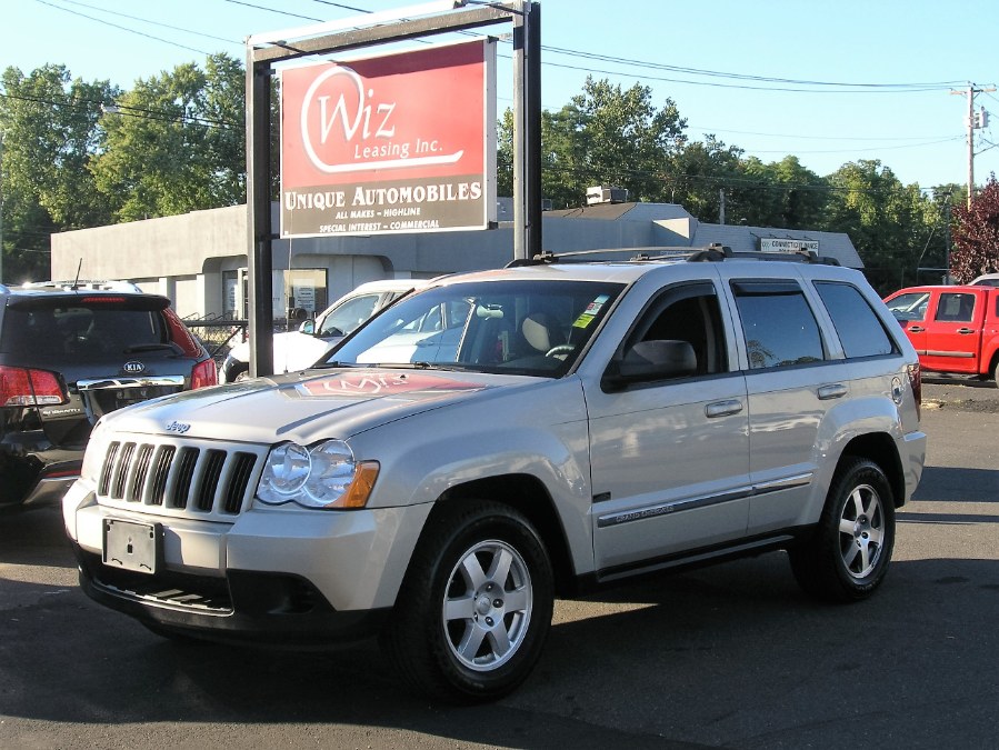 2009 Jeep Grand Cherokee 4WD 4dr Laredo, available for sale in Stratford, Connecticut | Wiz Leasing Inc. Stratford, Connecticut