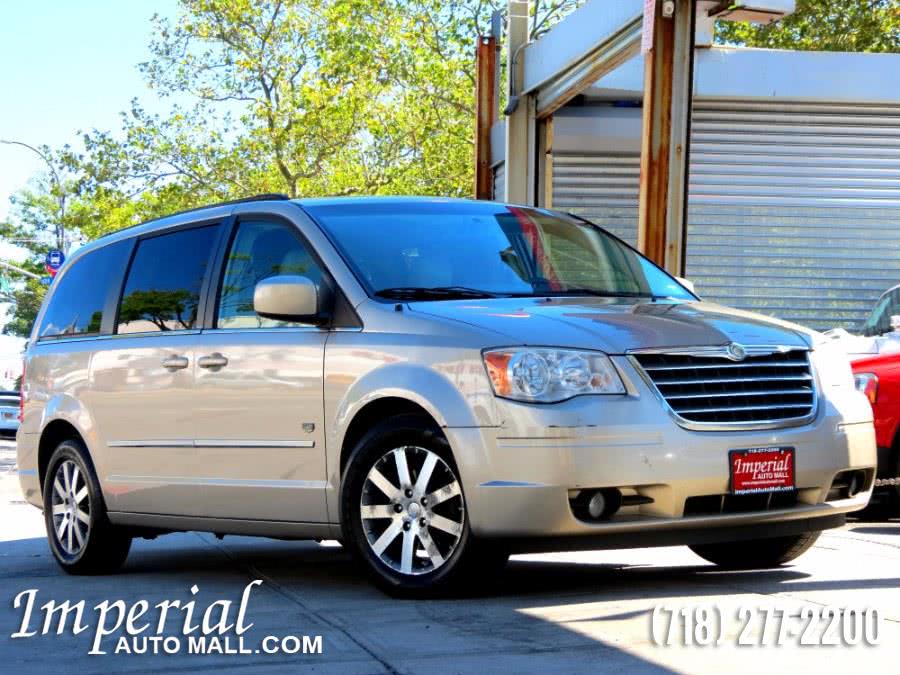 2009 Chrysler Town & Country 4dr Wgn Touring, available for sale in Brooklyn, New York | Imperial Auto Mall. Brooklyn, New York