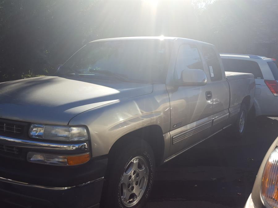 2000 Chevrolet Silverado 1500 3dr Ext Cab 143.5" WB LS, available for sale in New Britain, Connecticut | Central Auto Sales & Service. New Britain, Connecticut