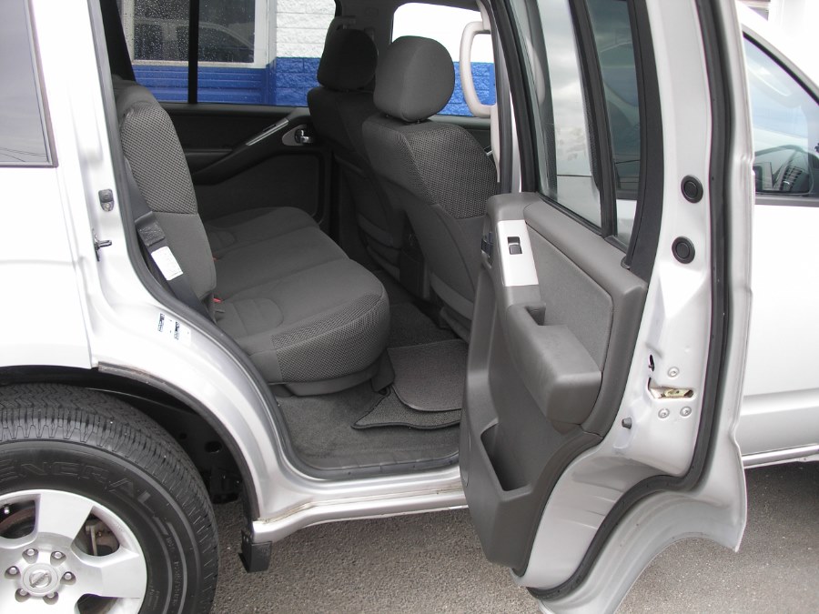 2008 Nissan Pathfinder 4WD 4dr V6 SE, available for sale in New Haven, Connecticut | Performance Auto Sales LLC. New Haven, Connecticut 2008 Nissan Pathfinder 4WD 4dr V6 SE, available for sale in New Haven, Connecticut | Performance Auto Sales LLC. New Haven, Connecticut