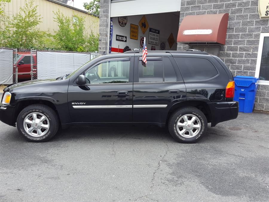 2006 GMC Envoy 4dr 4WD SLT, available for sale in Springfield, Massachusetts | The Car Company. Springfield, Massachusetts