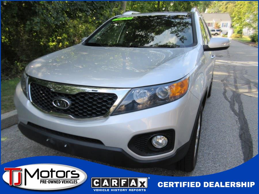 2011 Kia Sorento AWD 4dr V6 EX, available for sale in New London, Connecticut | TJ Motors. New London, Connecticut