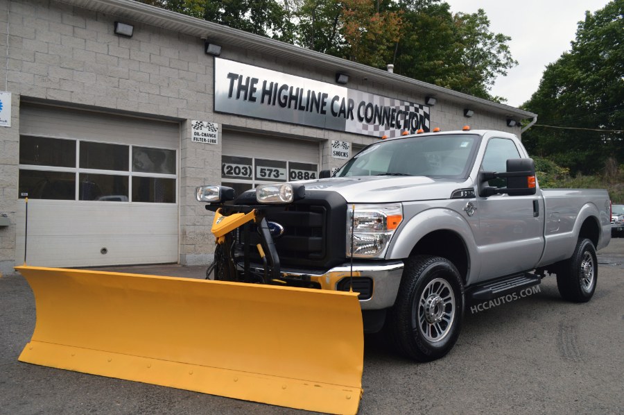 2011 Ford Super Duty F-350 SRW 4WD Reg Cab XLT, available for sale in Waterbury, Connecticut | Highline Car Connection. Waterbury, Connecticut