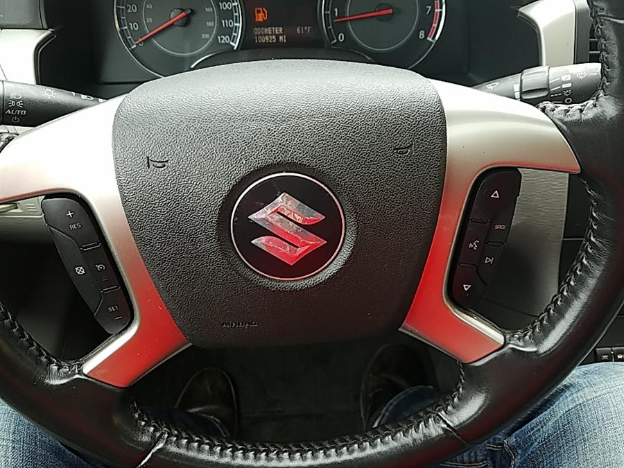 Used Suzuki XL7 AWD 4dr Limited w/3rd Row, Nav 2008 | Ultimate Auto Sales. Hicksville, New York Used Suzuki XL7 AWD 4dr Limited w/3rd Row, Nav 2008 | Ultimate Auto Sales. Hicksville, New York