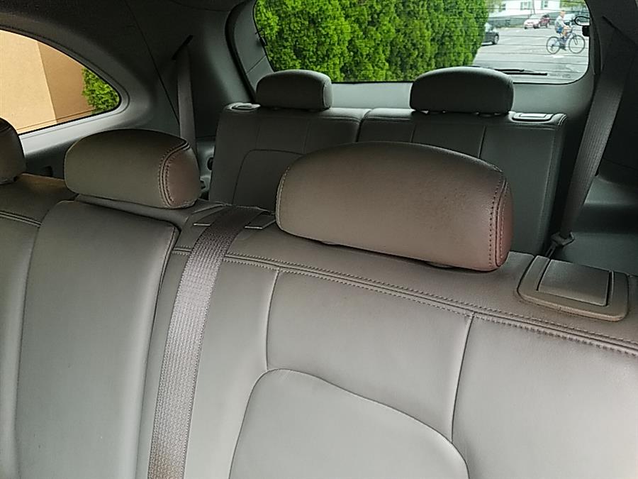 Used Suzuki XL7 AWD 4dr Limited w/3rd Row, Nav 2008 | Ultimate Auto Sales. Hicksville, New York Used Suzuki XL7 AWD 4dr Limited w/3rd Row, Nav 2008 | Ultimate Auto Sales. Hicksville, New York