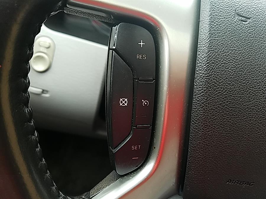 Used Suzuki XL7 AWD 4dr Limited w/3rd Row, Nav 2008 | Ultimate Auto Sales. Hicksville, New York Used Suzuki XL7 AWD 4dr Limited w/3rd Row, Nav 2008 | Ultimate Auto Sales. Hicksville, New York