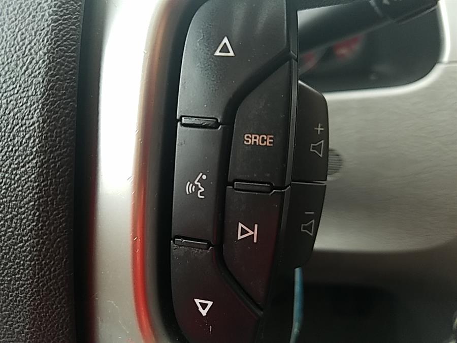 Used Suzuki XL7 AWD 4dr Limited w/3rd Row, Nav 2008 | Ultimate Auto Sales. Hicksville, New York Used Suzuki XL7 AWD 4dr Limited w/3rd Row, Nav 2008 | Ultimate Auto Sales. Hicksville, New York