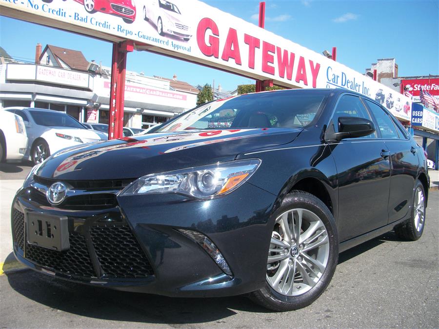 2016 Toyota Camry 4dr Sdn I4 Auto SE (Natl), available for sale in Jamaica, New York | Gateway Car Dealer Inc. Jamaica, New York
