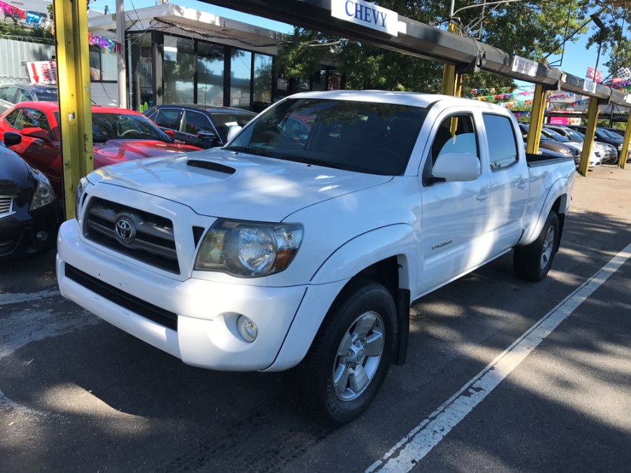 2010 Toyota Tacoma 4WD Double LB V6 AT (Natl), available for sale in Rosedale, New York | Sunrise Auto Sales. Rosedale, New York