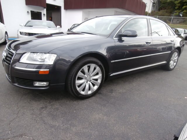 2009 Audi A8 L 4dr Sdn 4.2L, available for sale in Waterbury, Connecticut | Jim Juliani Motors. Waterbury, Connecticut