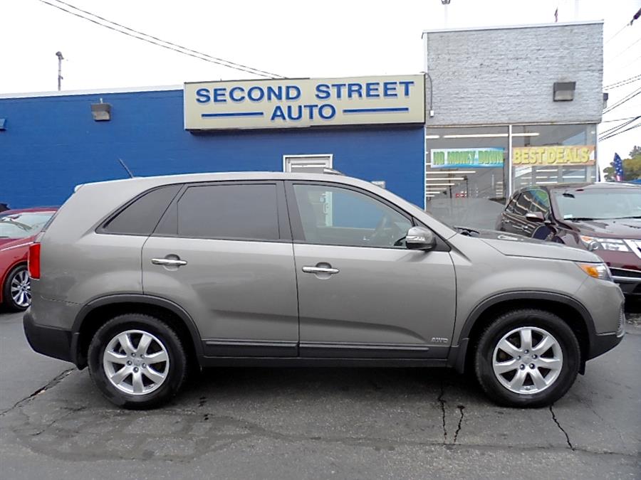 2013 Kia Sorento LX 4WD, available for sale in Manchester, New Hampshire | Second Street Auto Sales Inc. Manchester, New Hampshire