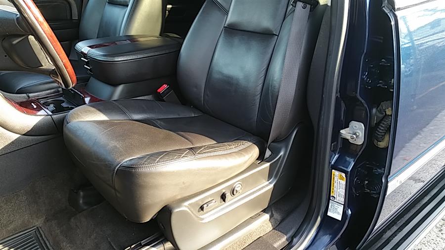 2008 Cadillac Escalade ESV AWD 4dr, available for sale in Baldwin, New York | Carmoney Auto Sales. Baldwin, New York 2008 Cadillac Escalade ESV AWD 4dr, available for sale in Baldwin, New York | Carmoney Auto Sales. Baldwin, New York