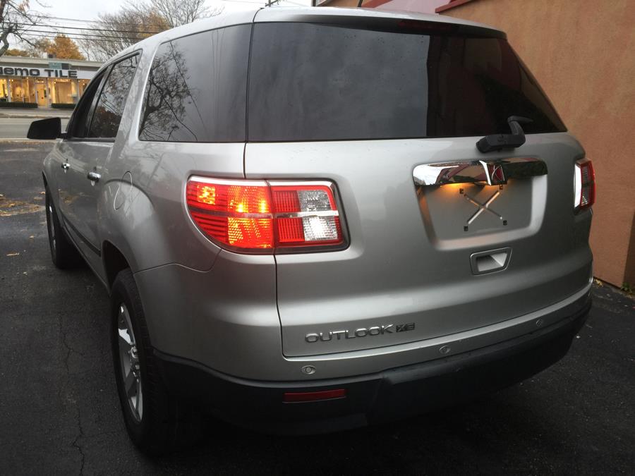 Used Saturn Outlook FWD 4dr XE 2008 | Ultimate Auto Sales. Hicksville, New York Used Saturn Outlook FWD 4dr XE 2008 | Ultimate Auto Sales. Hicksville, New York
