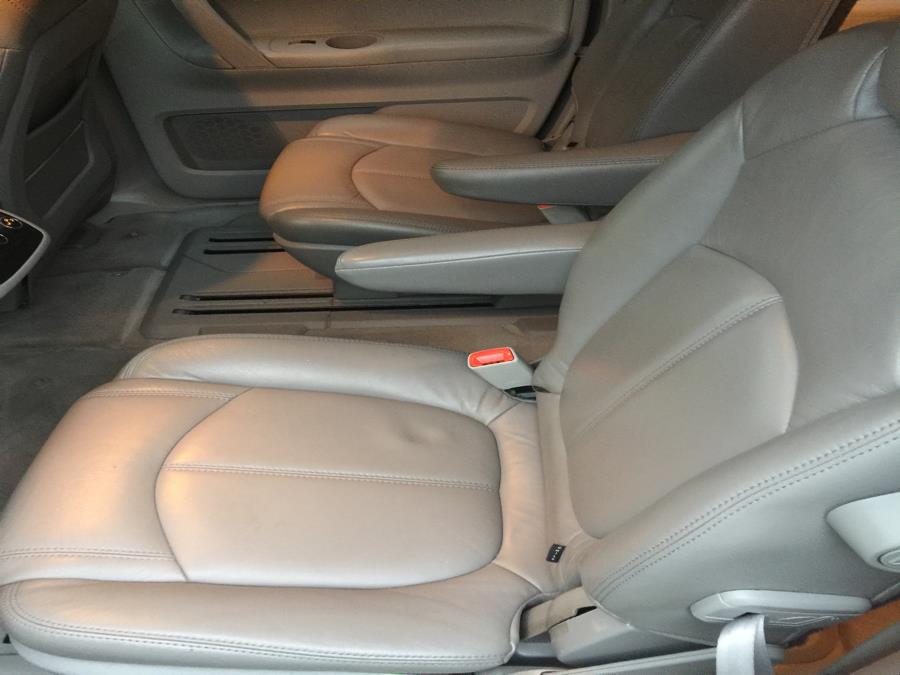 Used Saturn Outlook FWD 4dr XE 2008 | Ultimate Auto Sales. Hicksville, New York Used Saturn Outlook FWD 4dr XE 2008 | Ultimate Auto Sales. Hicksville, New York