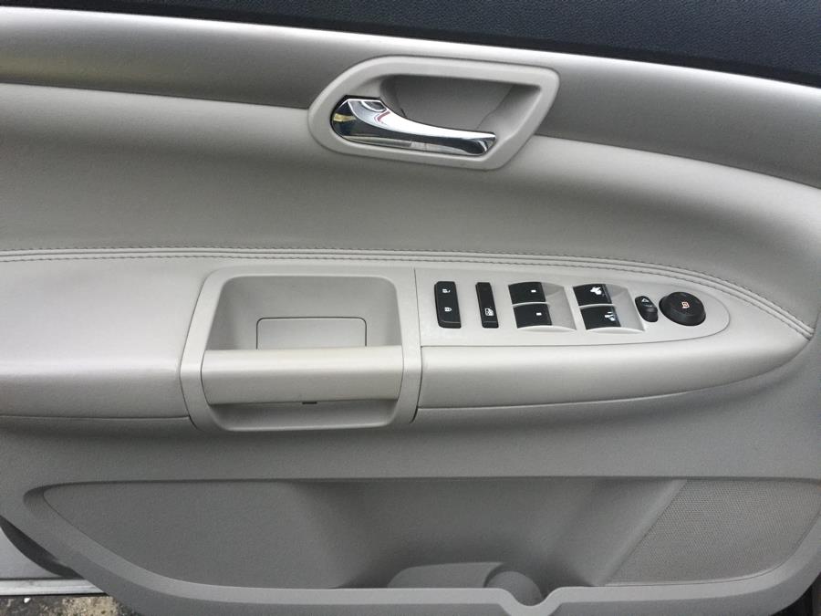 Used Saturn Outlook FWD 4dr XE 2008 | Ultimate Auto Sales. Hicksville, New York Used Saturn Outlook FWD 4dr XE 2008 | Ultimate Auto Sales. Hicksville, New York