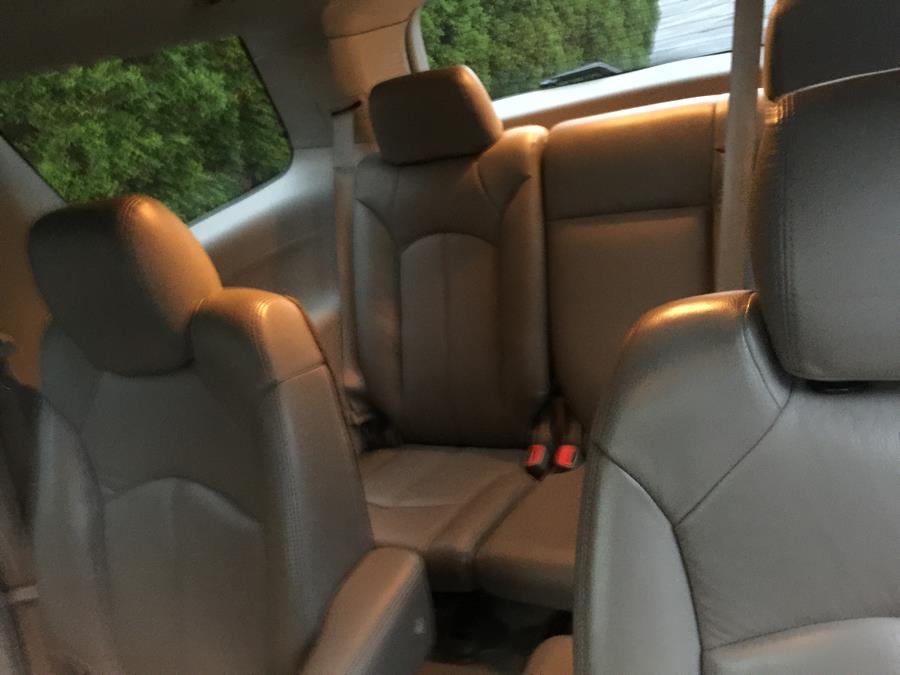 Used Saturn Outlook FWD 4dr XE 2008 | Ultimate Auto Sales. Hicksville, New York Used Saturn Outlook FWD 4dr XE 2008 | Ultimate Auto Sales. Hicksville, New York