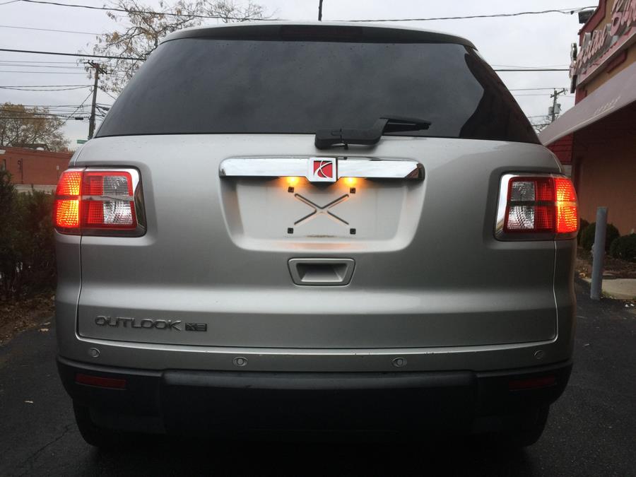 Used Saturn Outlook FWD 4dr XE 2008 | Ultimate Auto Sales. Hicksville, New York Used Saturn Outlook FWD 4dr XE 2008 | Ultimate Auto Sales. Hicksville, New York