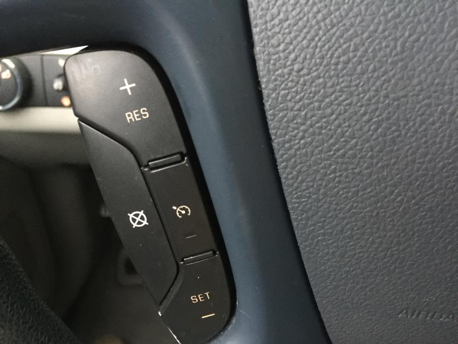 Used Saturn Outlook FWD 4dr XE 2008 | Ultimate Auto Sales. Hicksville, New York Used Saturn Outlook FWD 4dr XE 2008 | Ultimate Auto Sales. Hicksville, New York