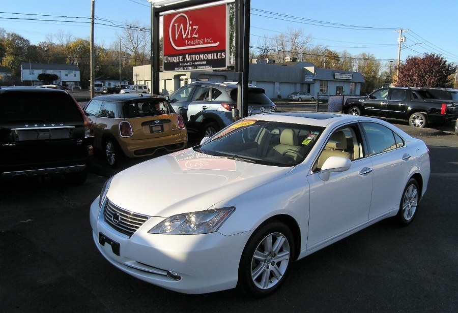 2008 Lexus ES 350 4dr Sdn, available for sale in Stratford, Connecticut | Wiz Leasing Inc. Stratford, Connecticut