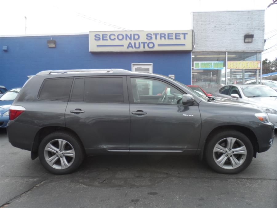 2008 Toyota Highlander SPORT, available for sale in Manchester, New Hampshire | Second Street Auto Sales Inc. Manchester, New Hampshire