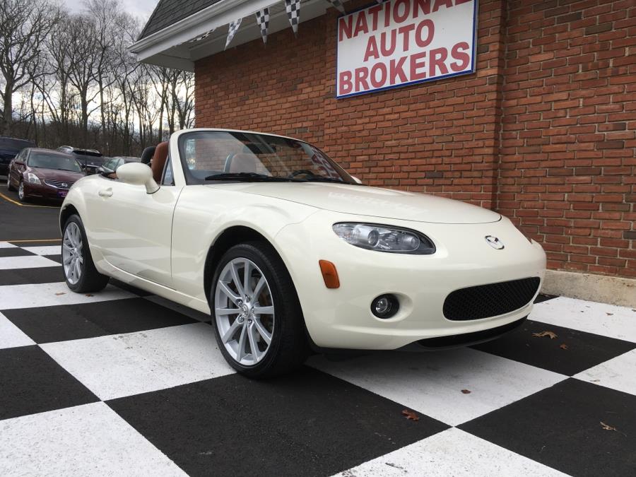 2006 Mazda MX-5 Miata 2dr Conv Grand Touring Auto, available for sale in Waterbury, Connecticut | National Auto Brokers, Inc.. Waterbury, Connecticut