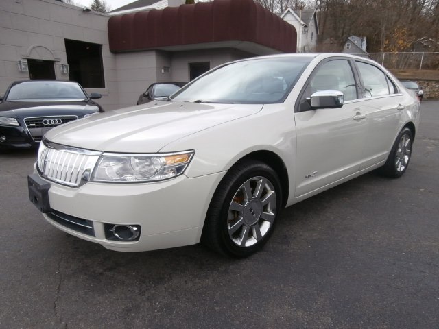 2008 Lincoln MKZ 4dr Sdn AWD, available for sale in Waterbury, Connecticut | Jim Juliani Motors. Waterbury, Connecticut