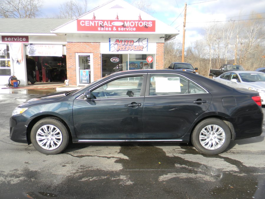 2013 Toyota Camry 4dr Sdn I4 Auto LE (Natl), available for sale in Southborough, Massachusetts | M&M Vehicles Inc dba Central Motors. Southborough, Massachusetts