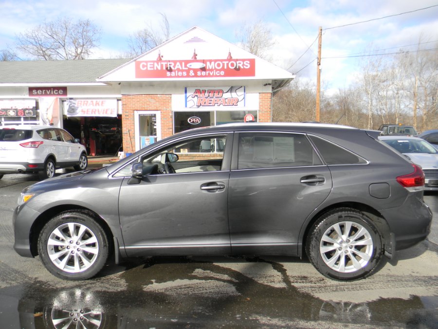 2013 Toyota Venza 4dr Wgn I4 AWD LE (Natl), available for sale in Southborough, Massachusetts | M&M Vehicles Inc dba Central Motors. Southborough, Massachusetts