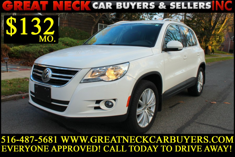 2011 Volkswagen Tiguan 4WD SE 4Motion Sunroof & Navi, available for sale in Great Neck, New York | Great Neck Car Buyers & Sellers. Great Neck, New York