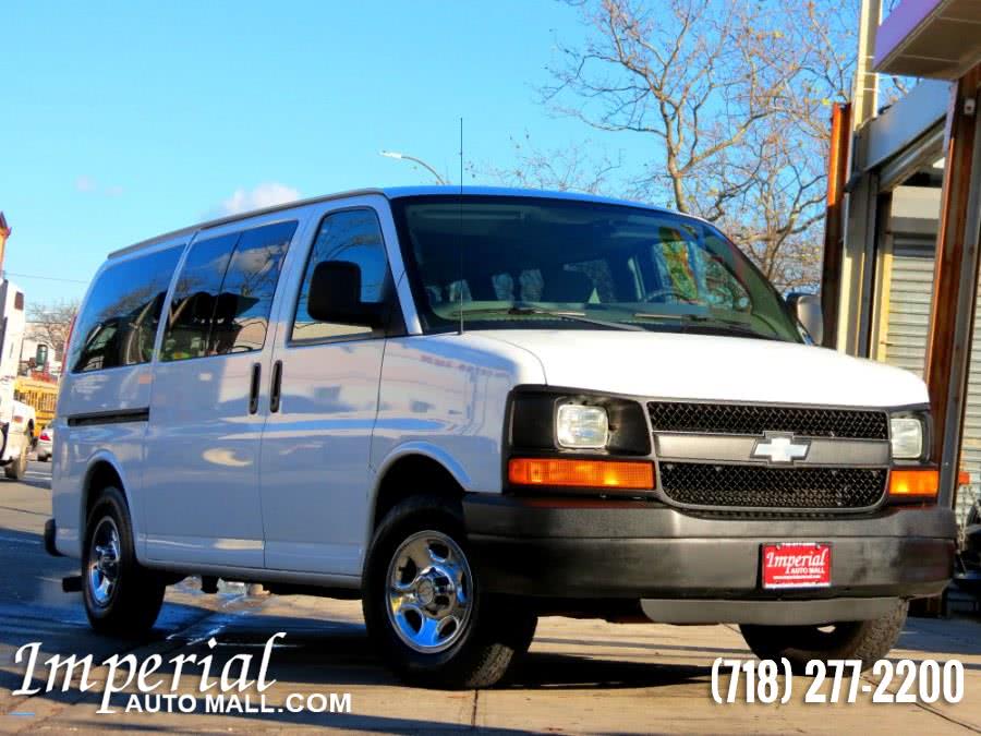 2006 Chevrolet Express Passenger 1500 135" WB RWD, available for sale in Brooklyn, New York | Imperial Auto Mall. Brooklyn, New York