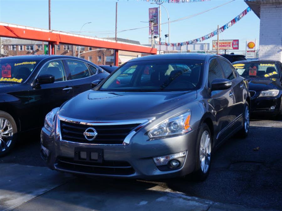 2014 Nissan Altima 2.5 SV, available for sale in Huntington Station, New York | Connection Auto Sales Inc.. Huntington Station, New York