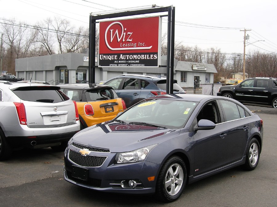 2013 Chevrolet Cruze 4dr Sdn Auto 1LT, available for sale in Stratford, Connecticut | Wiz Leasing Inc. Stratford, Connecticut