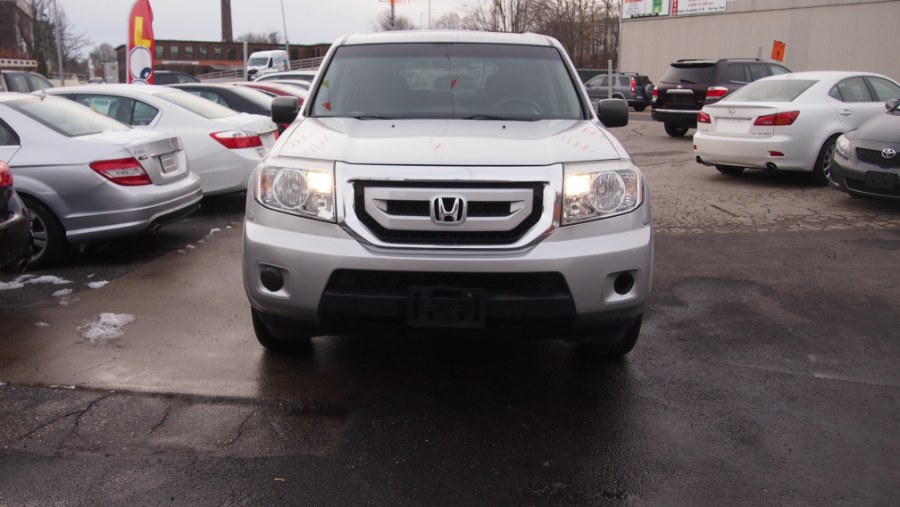 2010 Honda Pilot 4WD 4dr LX, available for sale in Worcester, Massachusetts | Hilario's Auto Sales Inc.. Worcester, Massachusetts